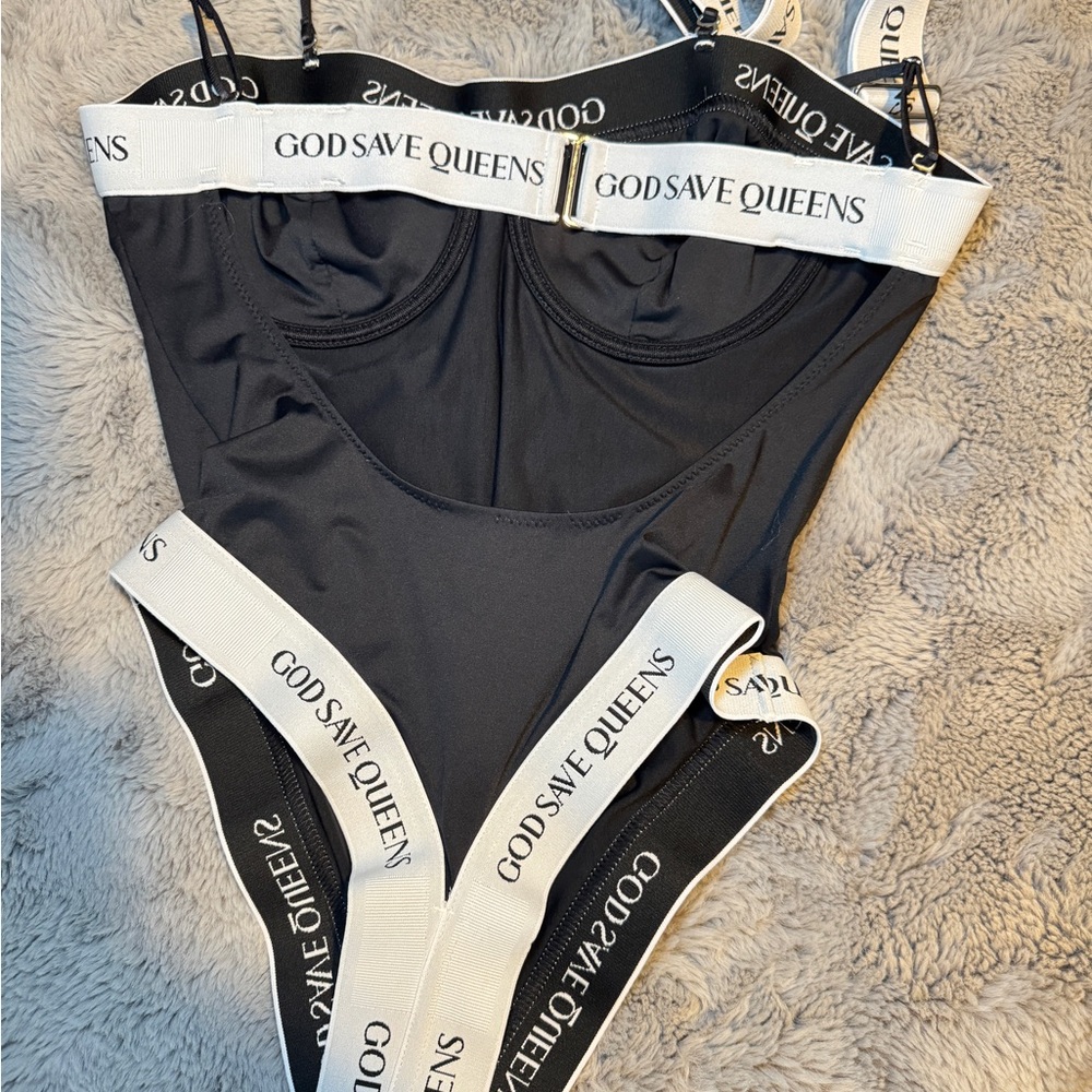 God Save Queens Carrara One Piece Swimsuit - Picture 5 of 7
